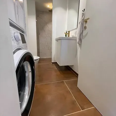 Hyggeligt Lille Lige Mellem Havnen Og Bytorv Willa Ringkøbing