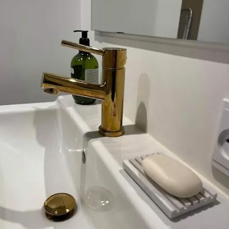 Hyggeligt Lille Lige Mellem Havnen Og Bytorv